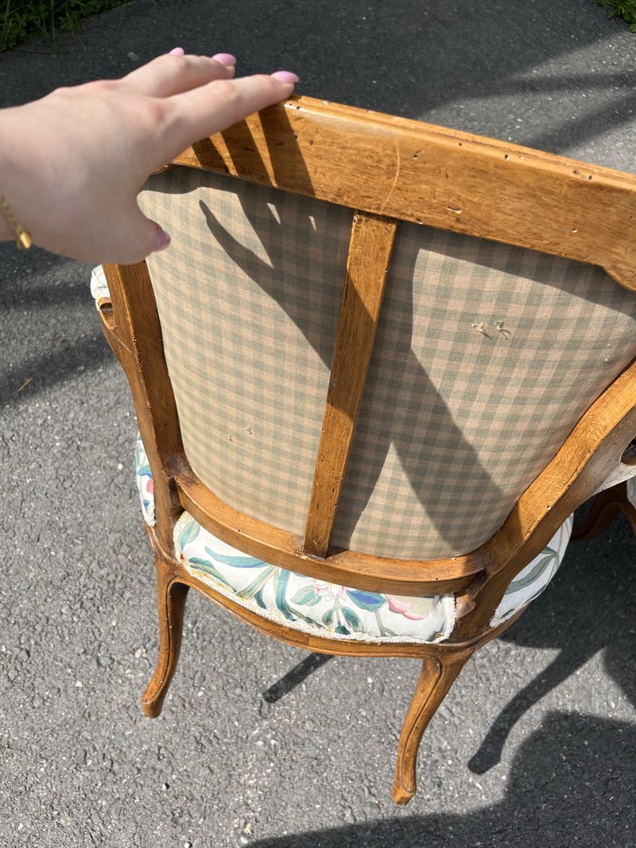 Poltrone: Fauteuils à fleurs – Usato da Puidoux venduto da Amelie.Wytt 7