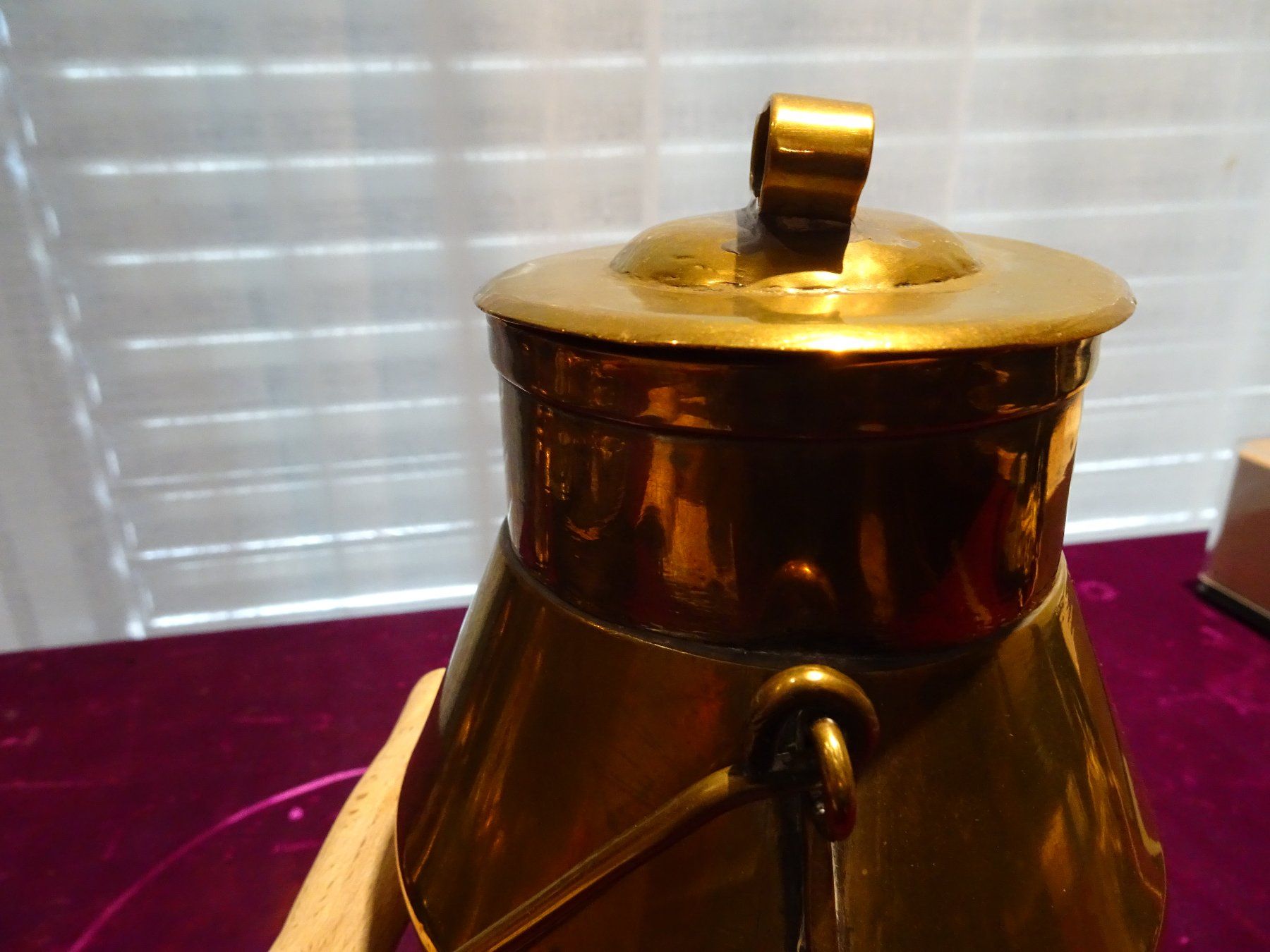 Carafes: Seltene massive antike Messingkanne – D'occasion à Vitznau par Mina60 5