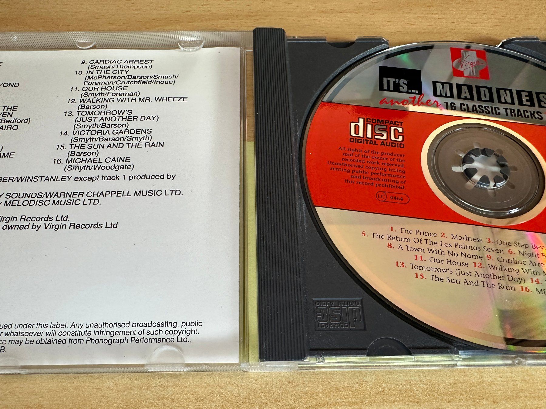CD: Madness – It's... Madness Too – Usato da Rikon im Tösstal venduto da Alpenmutz 2
