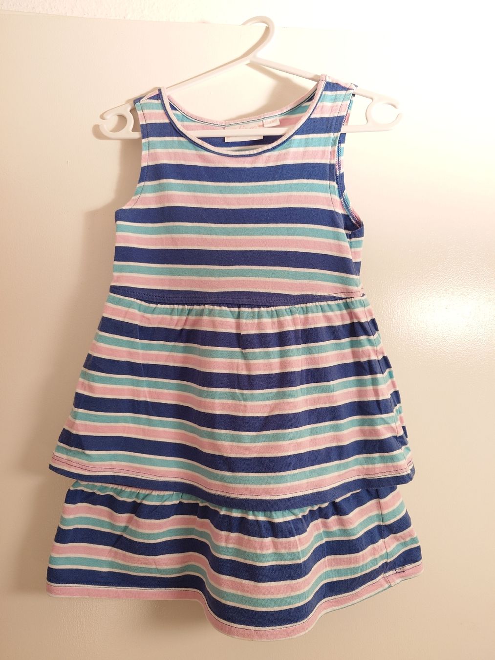 Robes et jupes: Mädchen Kleid gestreift, Grösse 98/104 – Neuf (Voir description) à Uster par snowy_6