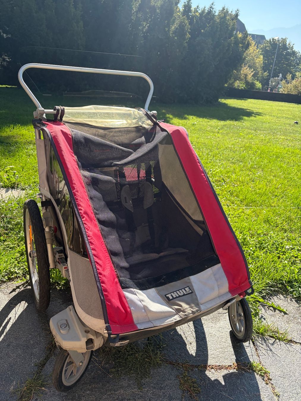 Calèches: Thule Chariot Cougar – D'occasion à Weggis par din_mfg6 1