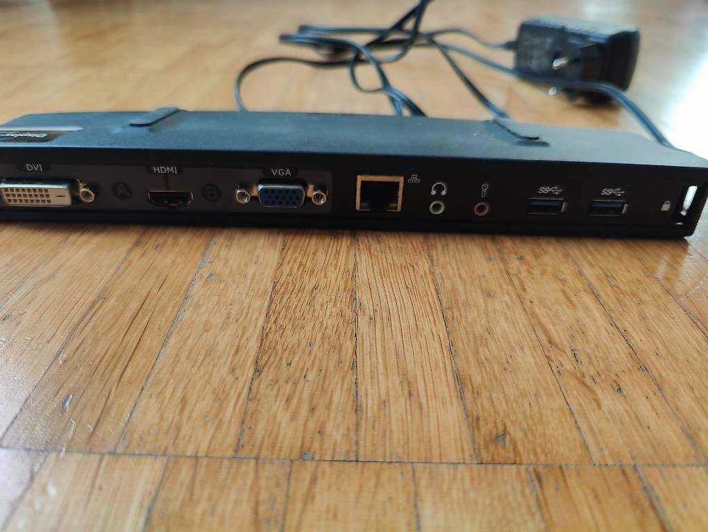 Asus Docking station: USB3.0 Docking Station Asus HZ-1 – Usato da Stäfa venduto da TBStaefa