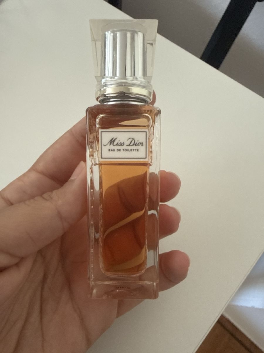 Dior Parfums & Eau de Toilette: Parfum Miss Dior  – Neuf avec emballage d'origine à Cartigny par Kelly.11 1