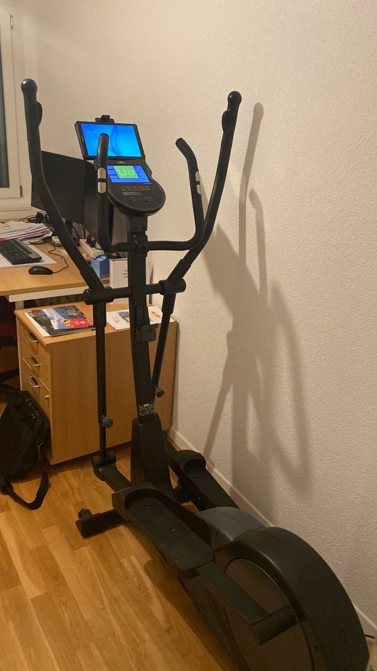 Vélos d'appartement: Crane Crosstrainer – D'occasion à Ueberstorf par Verkauf100 2