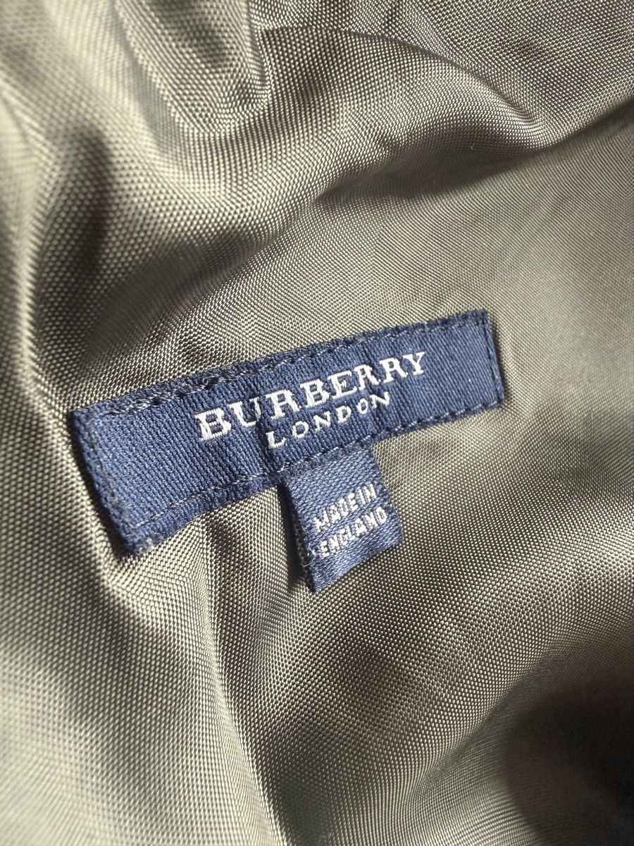 Burberry Röcke: Neuwertiger Burberry Midi Rock (42) – Gebraucht aus Liebefeld von Lalyle 2