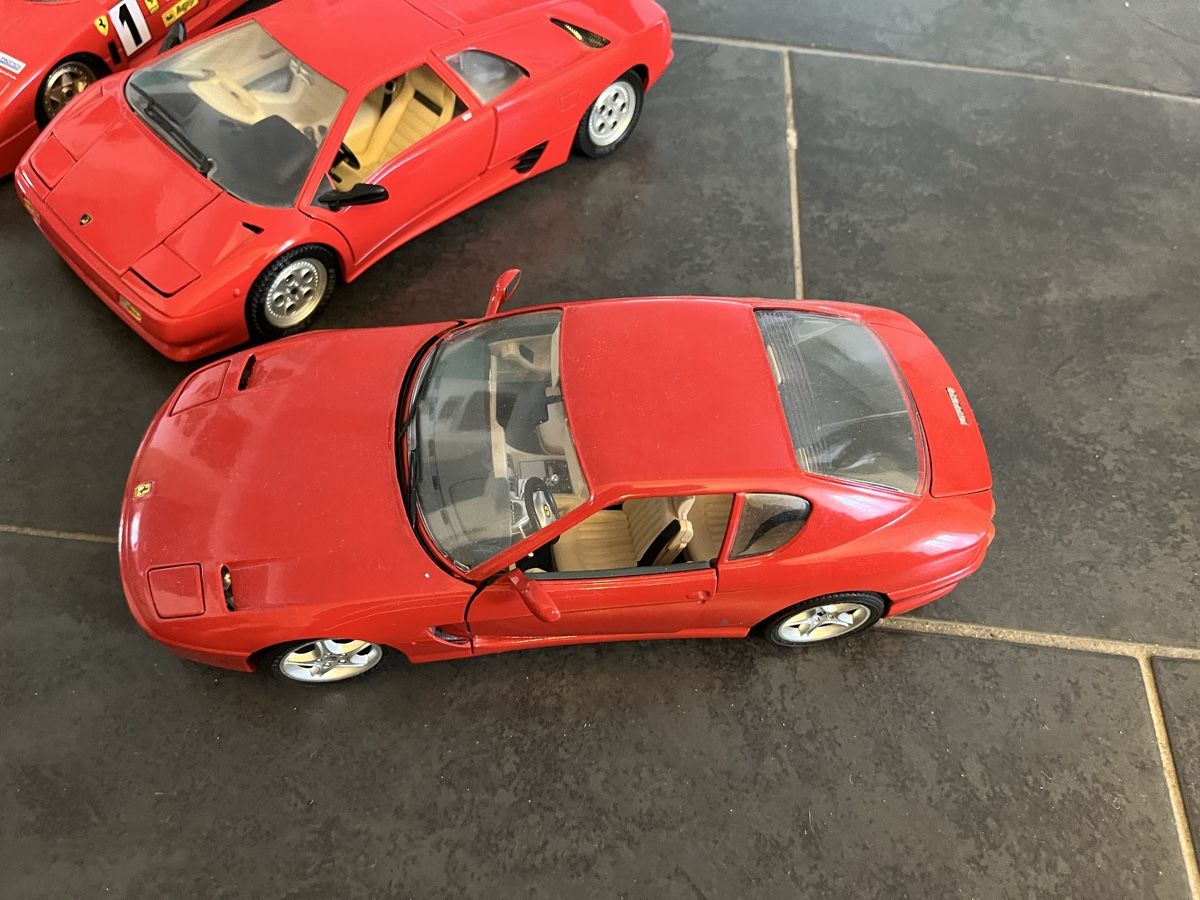 Ferrari Modellini d'auto: Modellautos Ferrari Set gebraucht – Usato da Niederlenz venduto da mar_p5sx 3