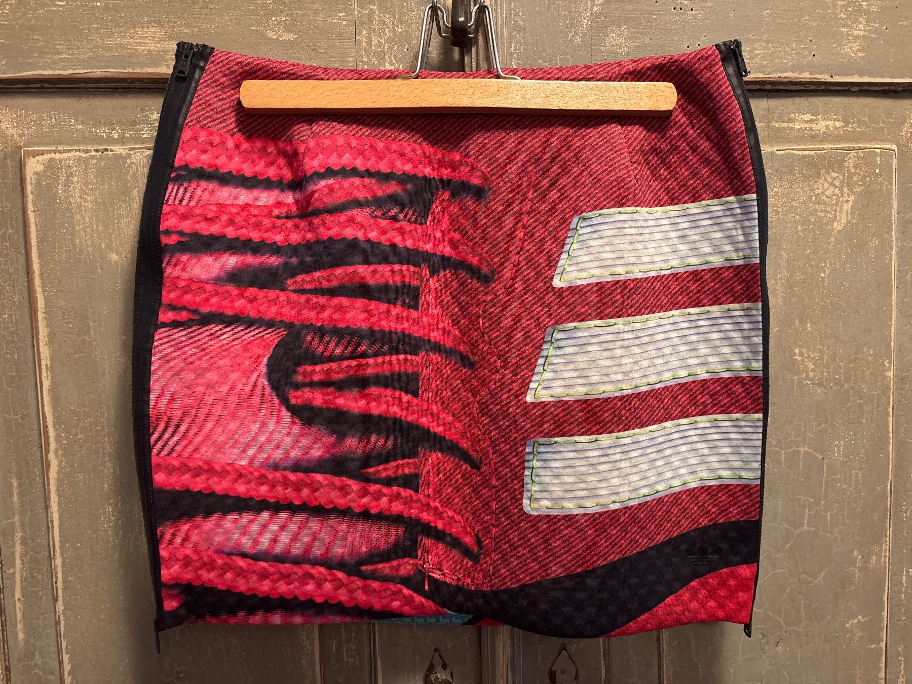 Adidas Röcke: Adidas Mary Katrantzou . 40 – Neu (gemäss Beschreibung) aus Besenbüren von piculo