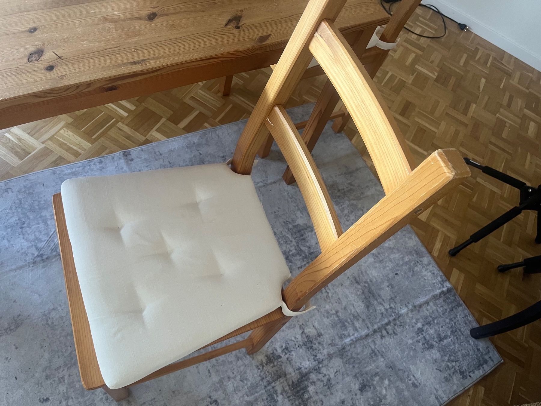 Tische: Tisch mit vier Stühlen – Gebraucht aus Neuhausen von FranzHD 2