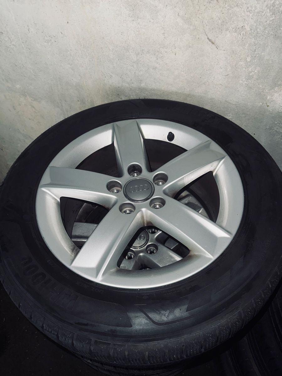 Audi Pneumatici & Ruote complete: Audi Felgen – Usato da Rothrist venduto da gor_6jlf