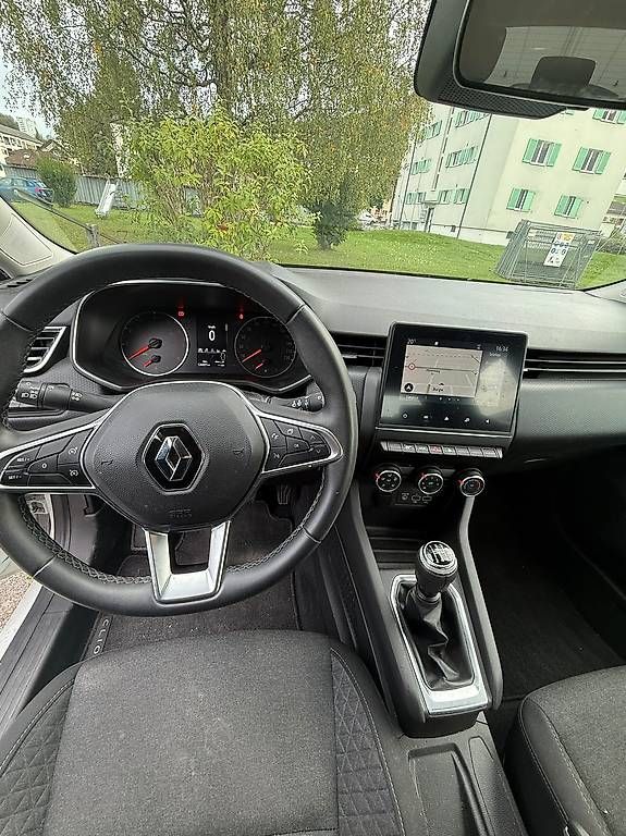 Automobili: Renault Clio  – Usato da Luzern venduto da napolibobi 3