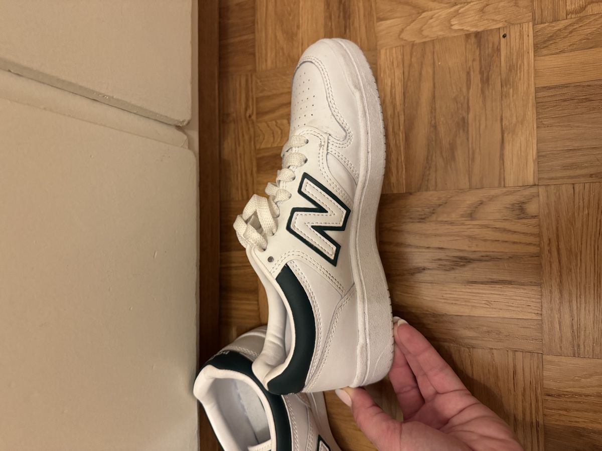 New Balance Scarpe da donna: New Balance Sneaker – Usato da Aarau venduto da ila_l6d5 1