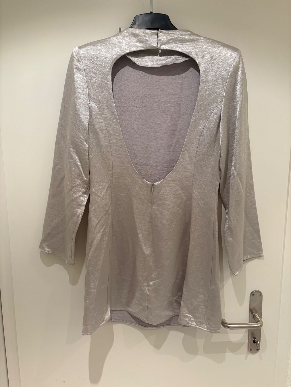 H&M Kleider: Dress - Size M - NEW with tag - metallic – Neu und originalverpackt aus Muzzano von Sidney_3 1