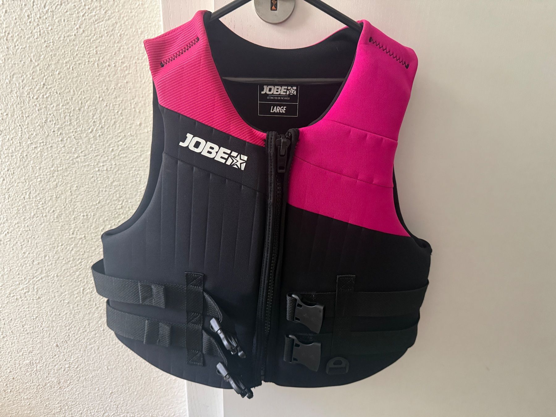 Gilets de sauvetage: Schwimmweste Jobe Gr. L – D'occasion à Fischbach-Göslikon par Joy222