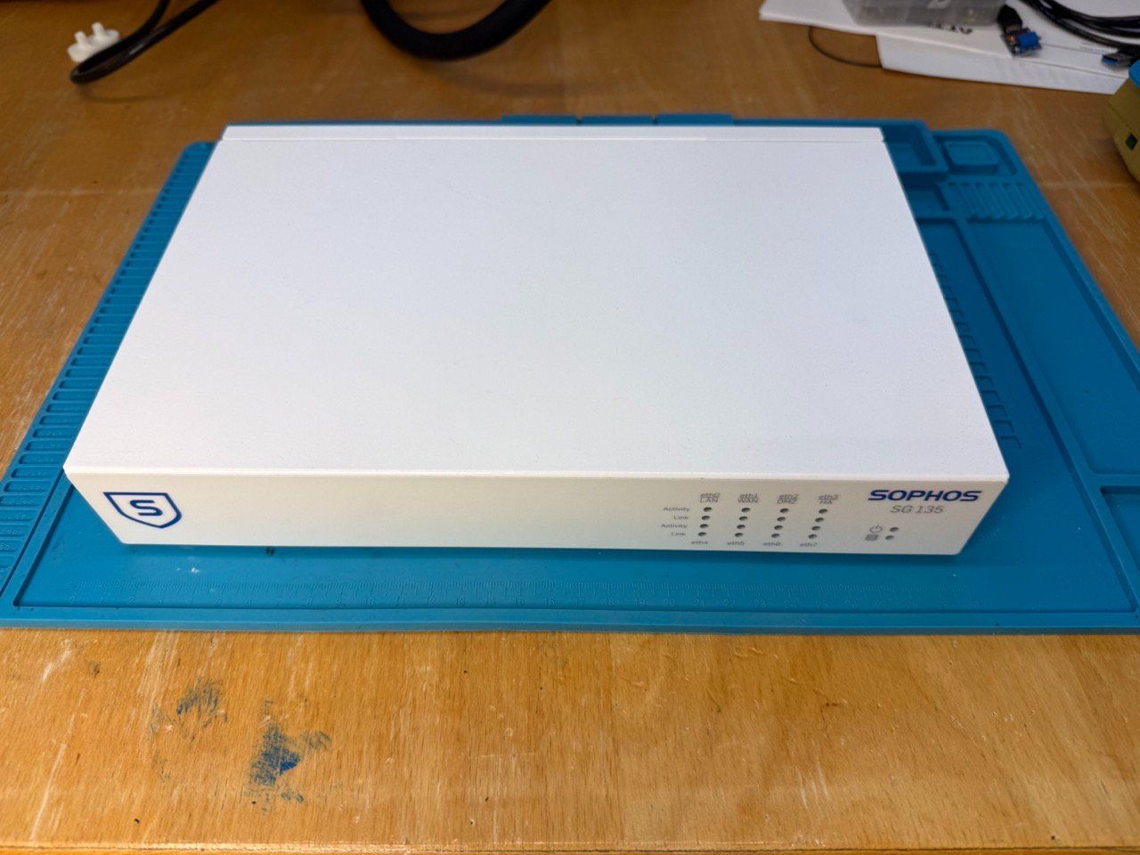 Sophos Firewall: Sophos SG135 Firewall - pfSense vorinstalliert – Usato da Wollerau venduto da Robidog2k 1