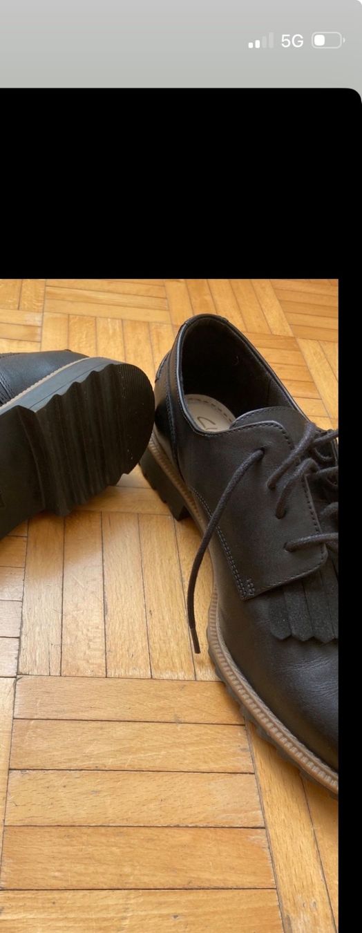 Clarks Scarpe da donna: Clarks Schnürschuhe Leder schwarz 41.5 – Usato da St. Moritz venduto da Magiya 2