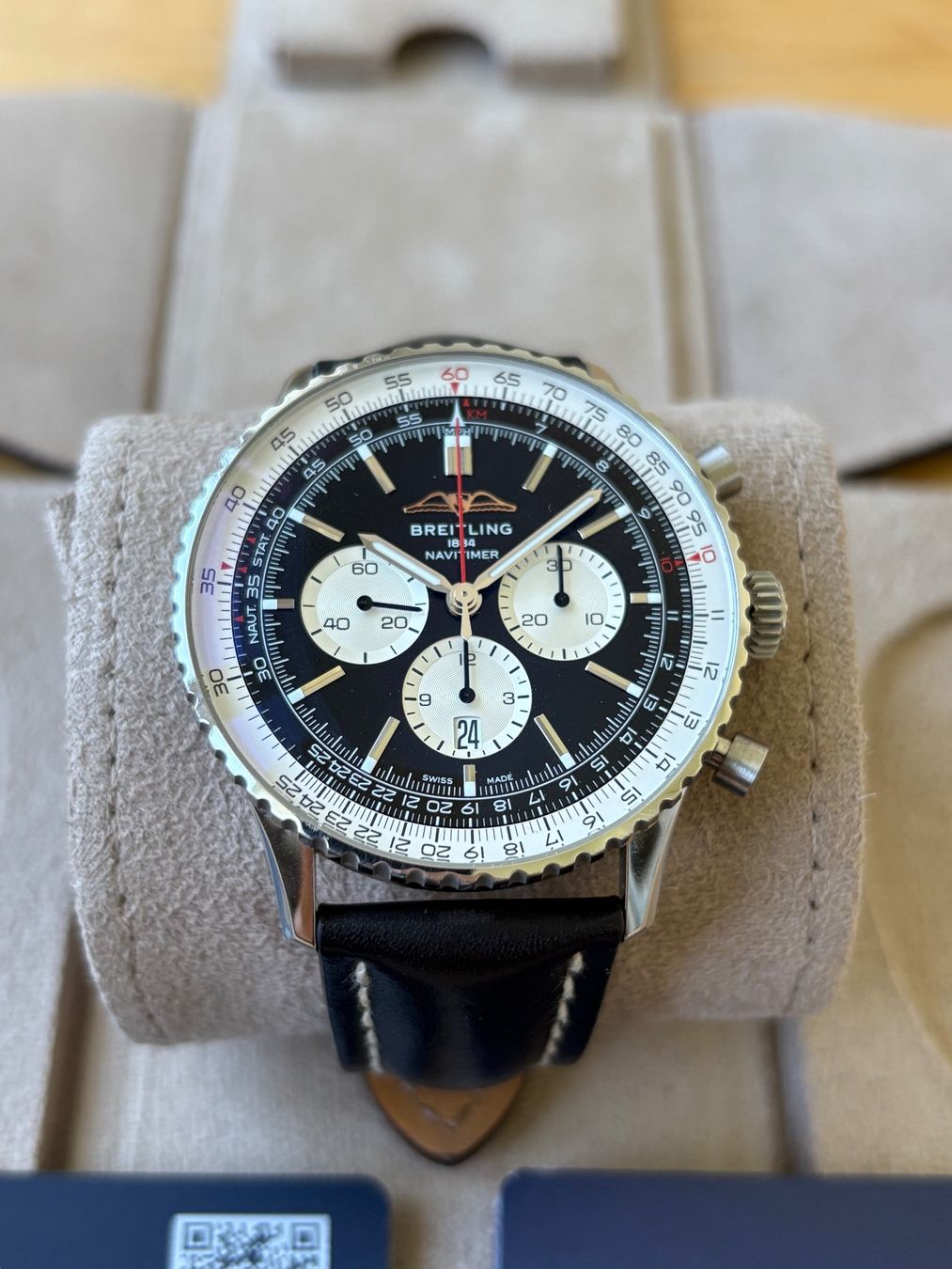 Breitling Montres: Breitling Navitimer B01 Chronograph 46 Fullset mit Garantie – D'occasion à Birsfelden par Mynos 4