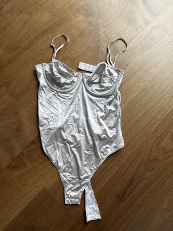 neu Schicke BHBody, sehr zart, Gr S 75B 