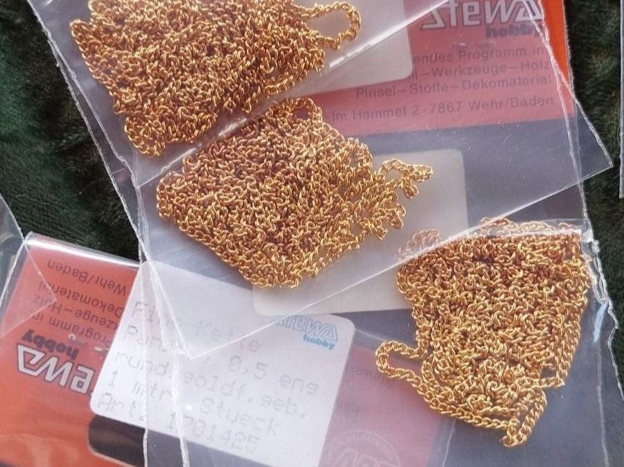 Kit bricolage: 24 TEILE STEWA SCHMUCKBASTELSET – Nuovo e nell'imballaggio originale da Huttwil venduto da Kunterbuntli 1