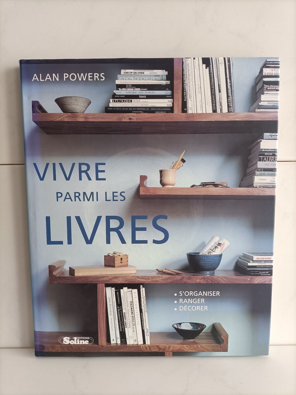 Libri: Vivre parmi les livres / Alan Powers / Soline 2000 – Usato da crans montana venduto da AB3963