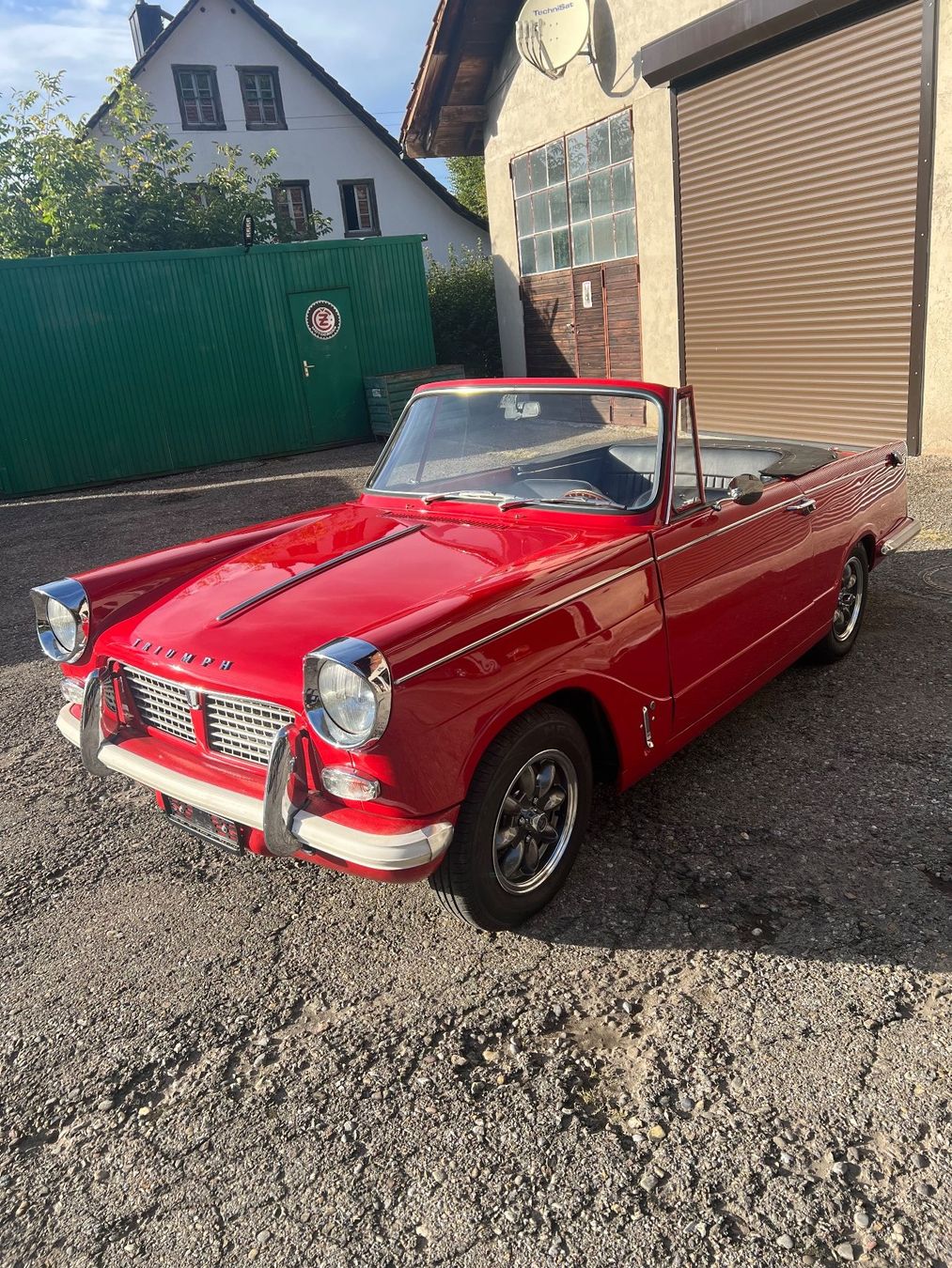 Triumph Autos: Triumph Herald  1200 – D'occasion à Kloten par Ktm-lc4