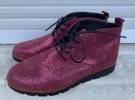 Superbe chaussure 100%cuir fourrée chaud made Portugal n.39