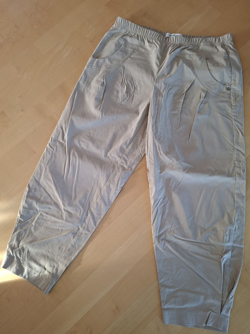 Hosen: Stemann Stoffhose beige, Grösse 40 – Gebraucht aus Goldach von Pw1427
