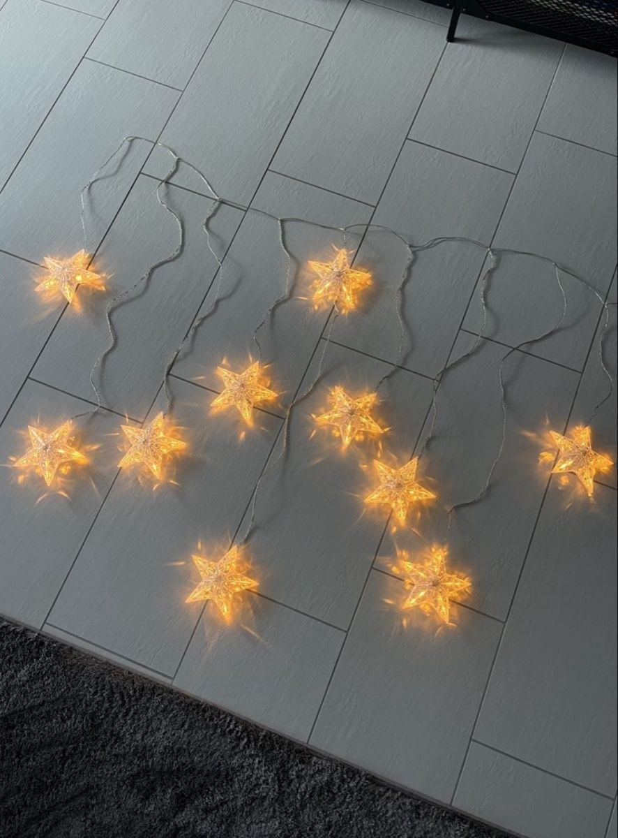Ghirlande e barre luminose: LED Stern Lichterkette, Warmweiss – Usato da Bülach venduto da ole_v7tf