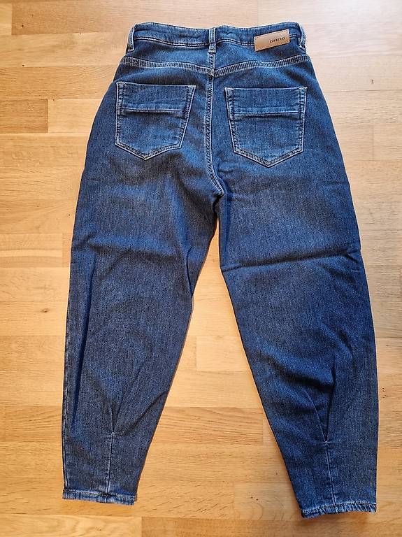 Gang Jeans: Balloon Fit Hose von GANG – Neu (gemäss Beschreibung) aus Sirnach von nadiabrunner 1