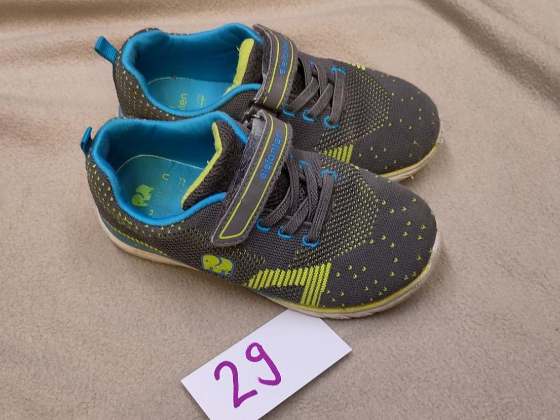 Elefanten Scarpe per ragazzi: Kinderschuhe Elefanten grau Grösse 29 gebraucht – Usato da Wil SG venduto da crxschildi