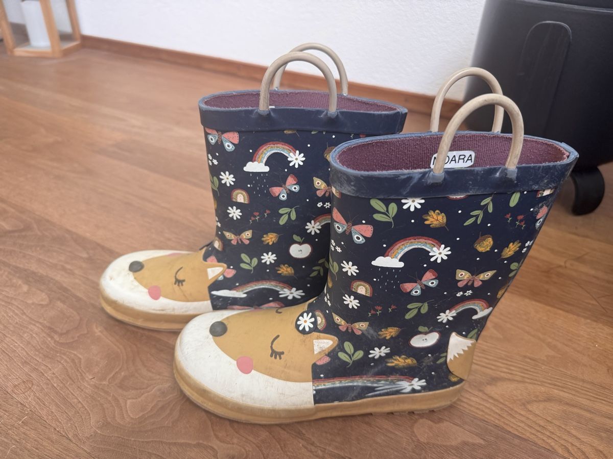 Scarpe per ragazze: Gummistiefel, Grösse 35 gebraucht – Usato da Luzern venduto da simona80 1