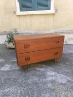 Kommode Swiss Form in Teak 