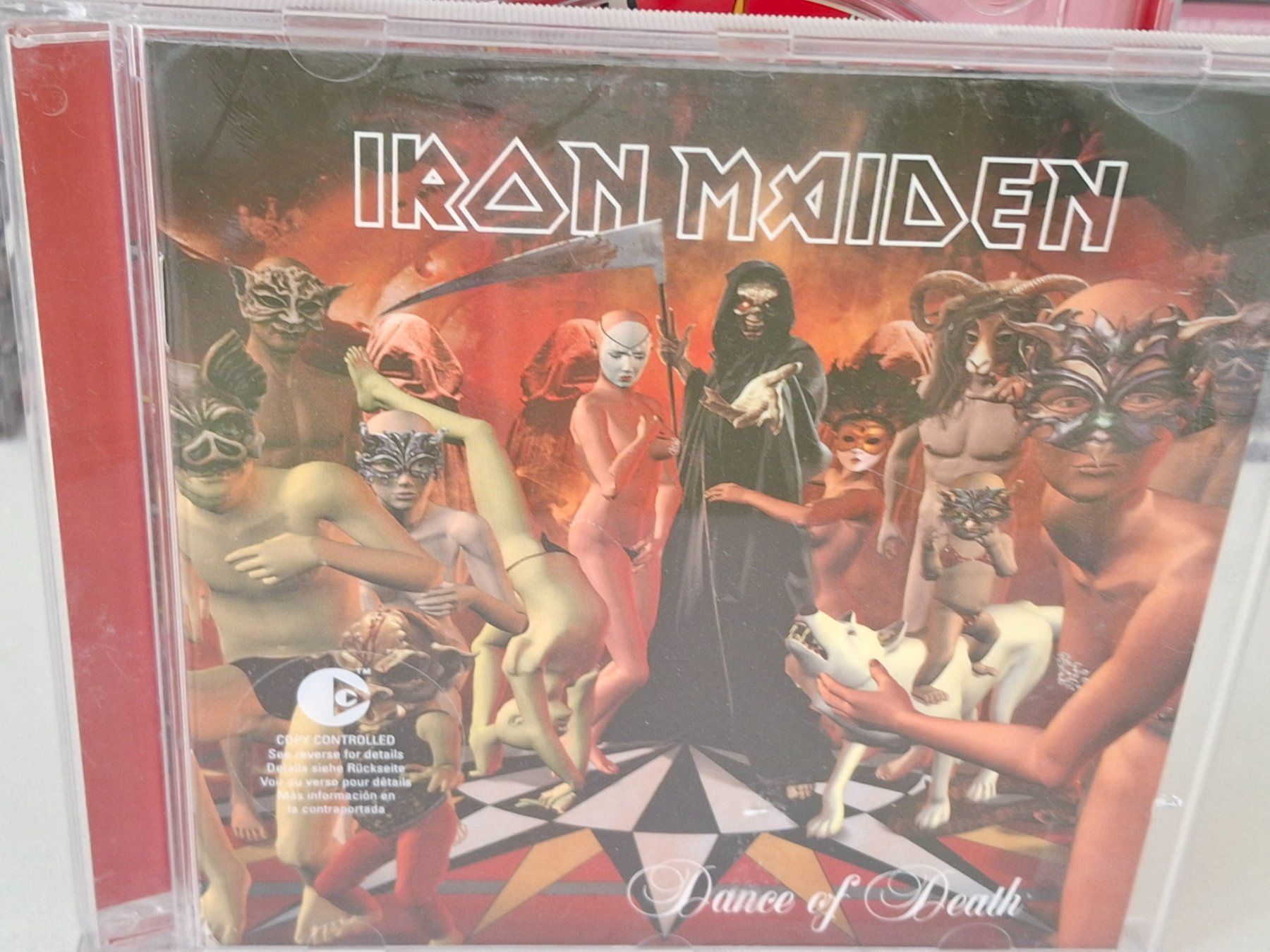 CD: CD Iron Maiden - Dance of Death – Usato da Aarberg venduto da Jackup1
