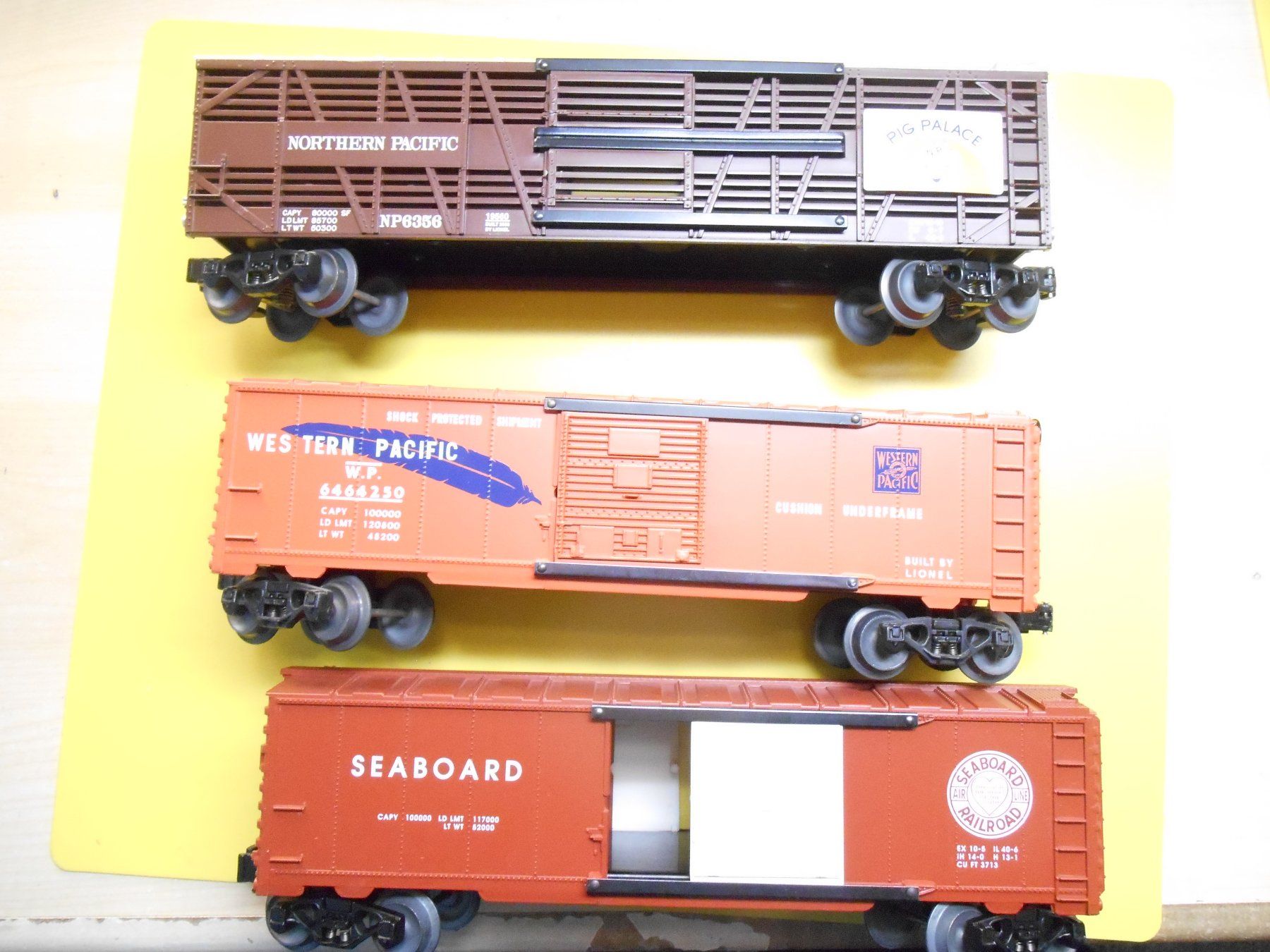 Lionel Modellini di ferrovie: 3 x LIONEL BOX CARS – Usato da Wohlen AG venduto da timpojim1 1