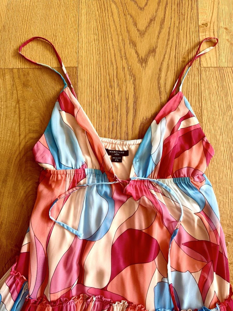 Vestiti: Marciano Guess Kleid  Gr38.TOP – Nuovo (secondo la descrizione) da Niederhasli venduto da Dariaga 1