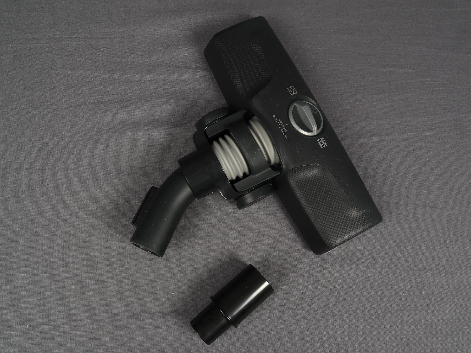 Electrolux Aspirapolveri & Accessori: ELECTROLUX DUST Magnet Silent nozzle – Nuovo (secondo la descrizione) da Steinen venduto da Restwert_Steinen 1