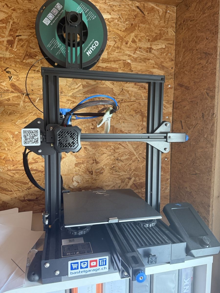 Creality 3D Drucker: 3D Drucker Creality Ender 3 V2 gebrauchter Zustand – Gebraucht aus Wil AG von Thomihome