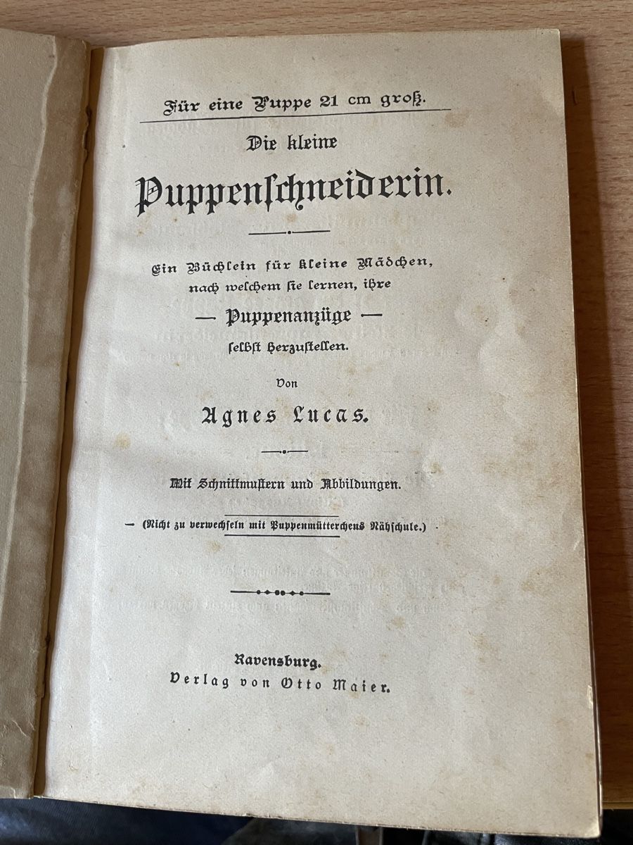 Libri: Antikes Büchlein die Puppenschneiderin – Usato da Hermetschwil-Staff venduto da Naeppi99 1