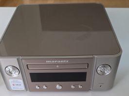 Marantz CD Receiver M-CR612 mit Piega Lautsprecher