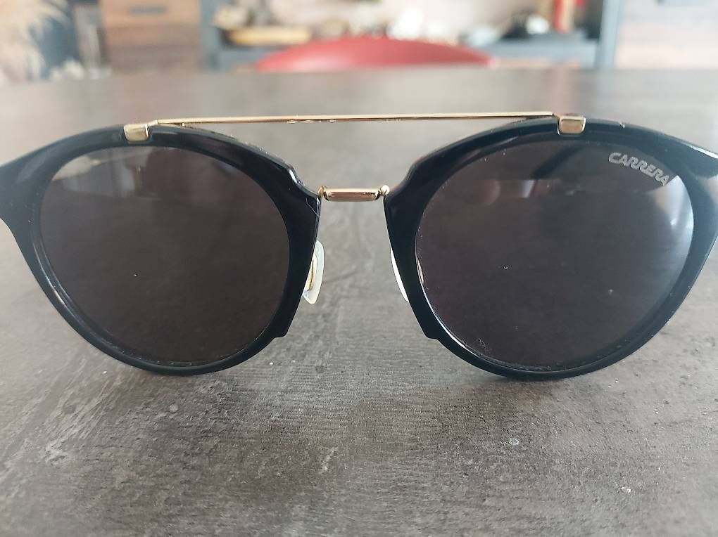 Occhiali & Lenti: Lunettes solaires carrera – Usato da Savièse venduto da mag_58f8 3