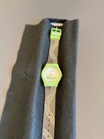 Armbanduhr, Batteriebetrieben, schlicht grün
