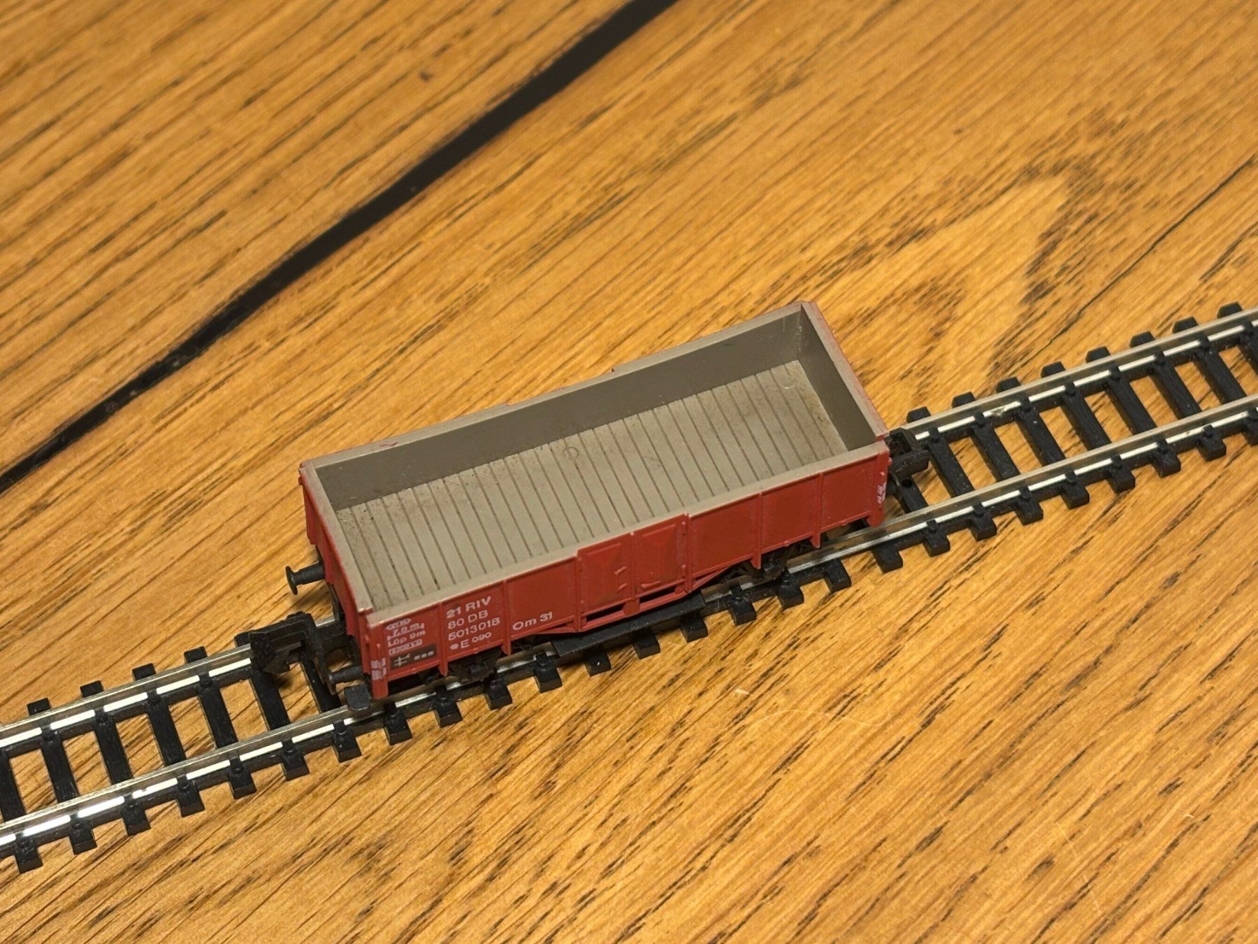 Modellini di ferrovie: *e1018: Güterwagen (Spur N) – Usato da Birsfelden venduto da Birs_25 3