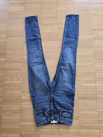 Skinny Damen Jeans, Grösse 34, ungetragen