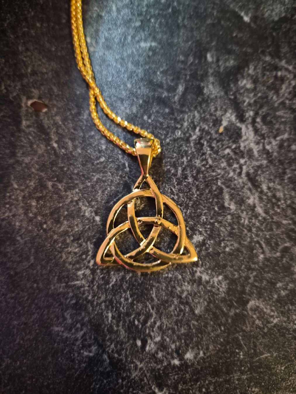Ketten: collier trinité – Neu (gemäss Beschreibung) aus Senèdes von hen_fw8b