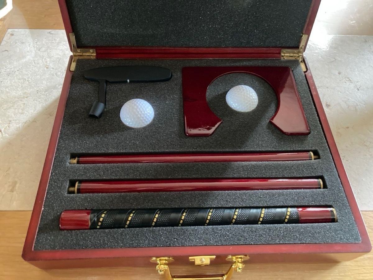 Omega Uhren: Omega et set de golf Ringier – Neu (gemäss Beschreibung) aus Bursinel von SeveralLives 2