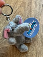NEW - Elephant keychain