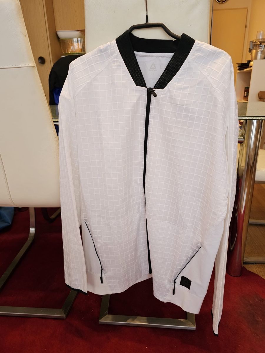 Reebok Jacken: Reebok Gr. L – Neu (gemäss Beschreibung) aus Luzern von Reni025 1