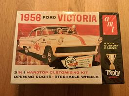 Ford Victoria 56 Modellbausatz  Amt/Ertl Neu