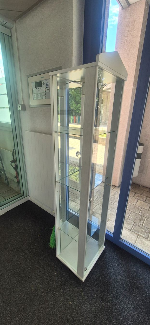 Vitrines: Glasvitrine – D'occasion à Huttwil par Hpb7 1