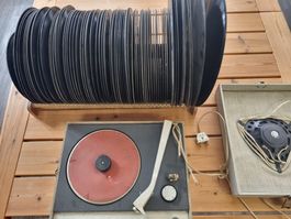 Plattenspieler (33Umdrehungen) mit Platten