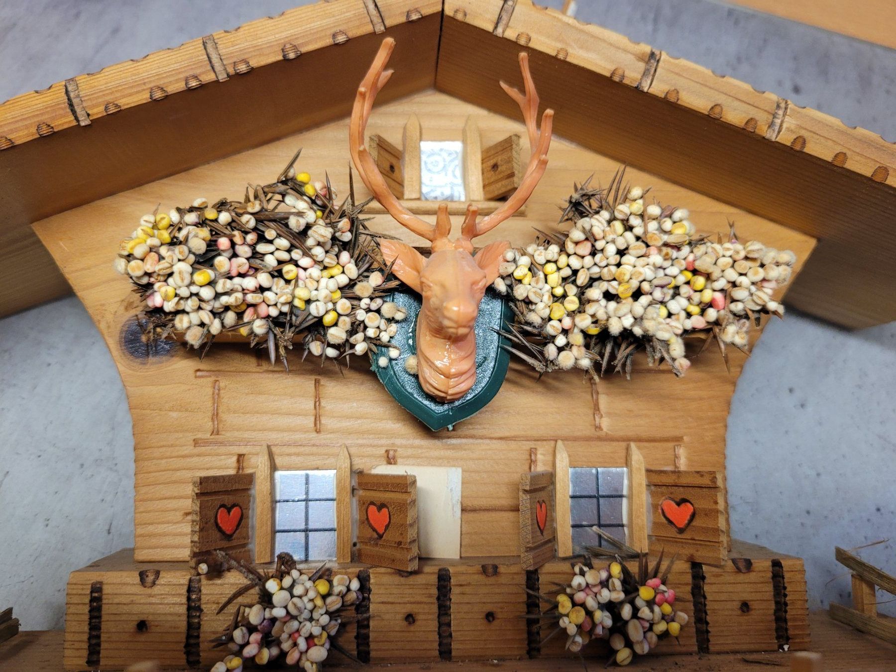 Alle Dekorationen: Chalet de chasse décoratif – Gebraucht aus Bevaix von pac_7gyt